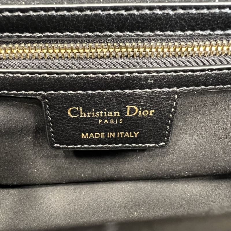 chr1st1an D10r montaigne bags
